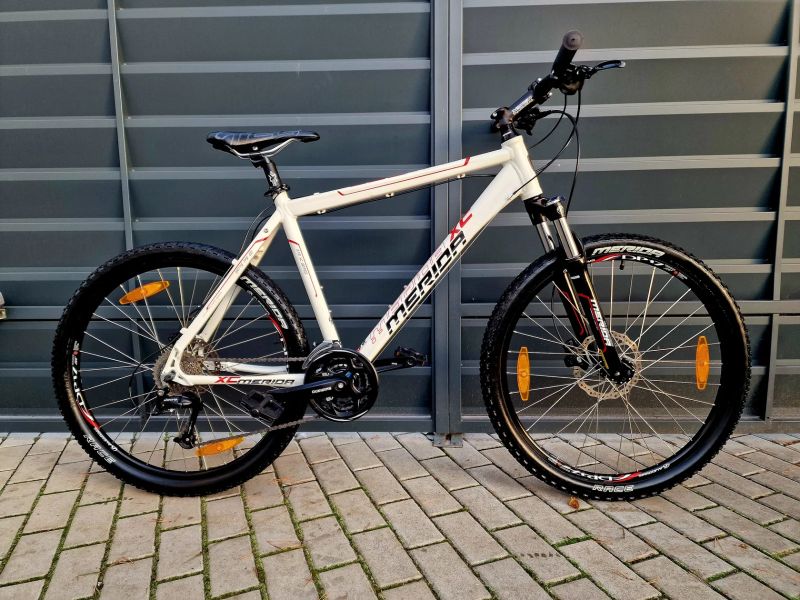 (9)Horské hliníkové kolo Merida Kotoučové brzdy