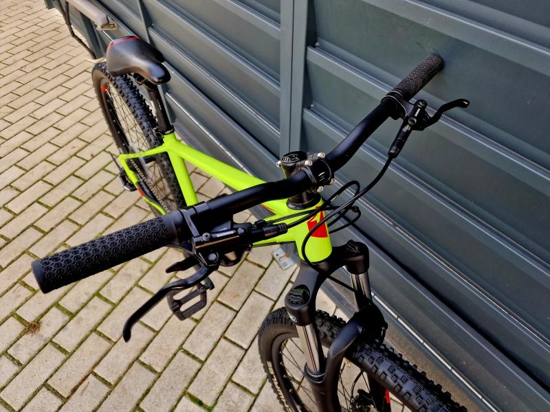 (15)Horské hliníkové kolo Sup 27,5"