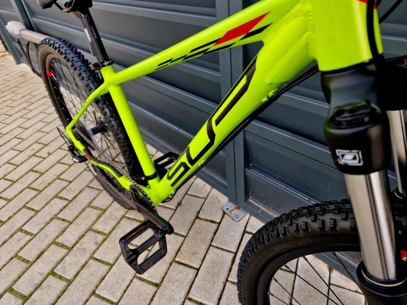 (15)Horské hliníkové kolo Sup 27,5"