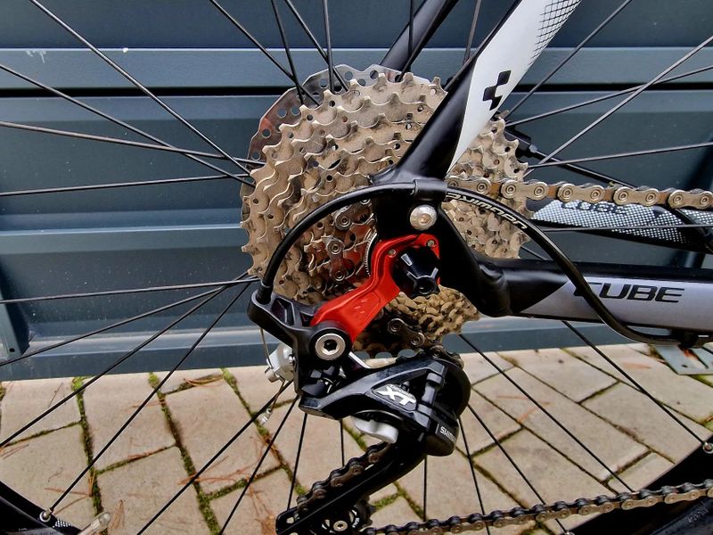 (18)Horské kolo Cube Air 29"