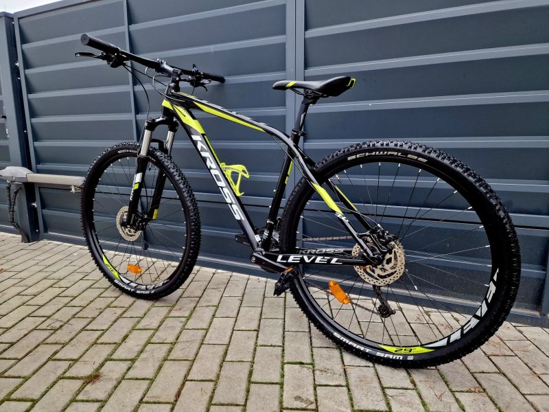 (20)Horské hliníkové kolo Kross 29"