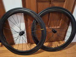 Prodám zapletená kola Mavic Cosmic Pro Carbon SL UST