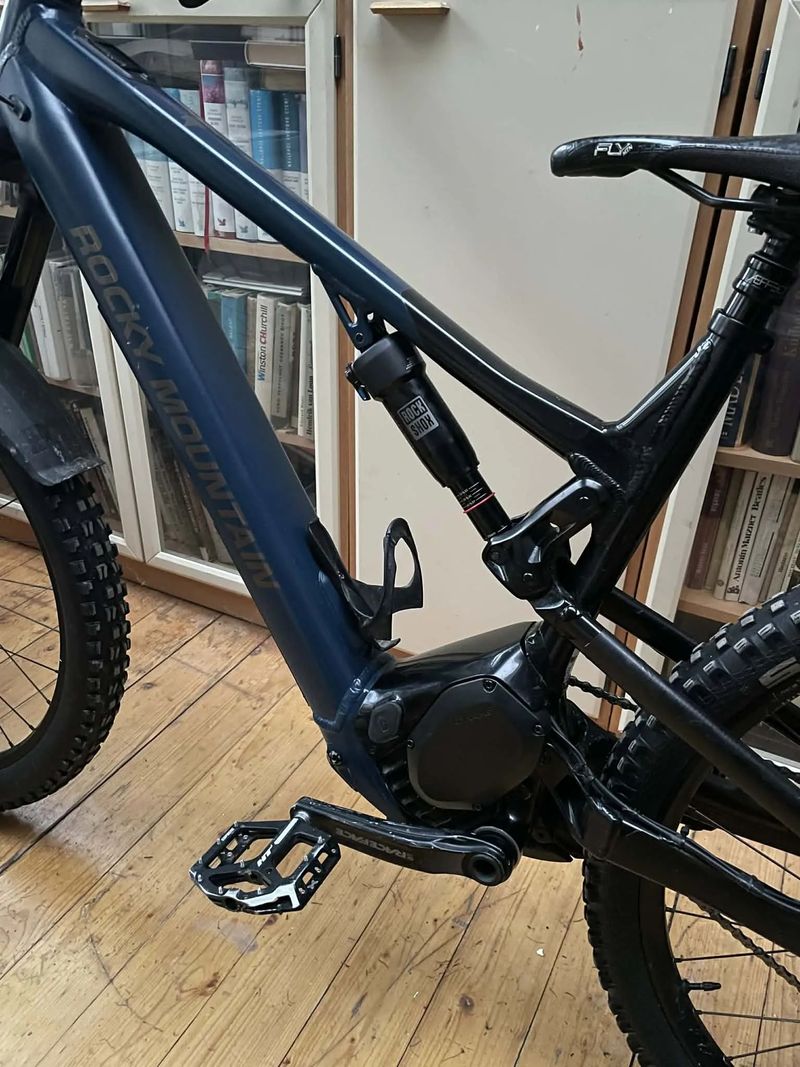 Rocky Mountain Powerplay A70, Fox Float 38 170mm, 108Nm, 1000W