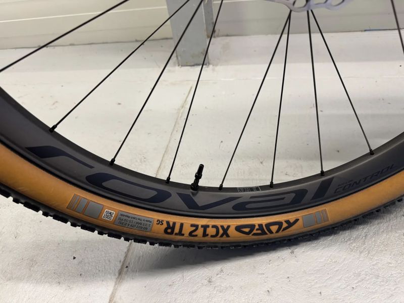 Spark RC 900 Pro 2021/SRAM AXS/ROVAL CONTROL...