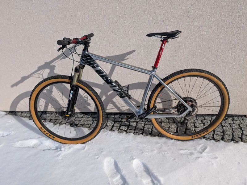 Amulet 29 Big Jose Carbon