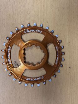 Převodník BURGTEC GXP 30 zubů oranžová barva