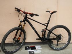 Radon Skeen 120 10.0 - super osazení!