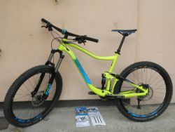 Minimálně jetý Giant Trance 2 LTD