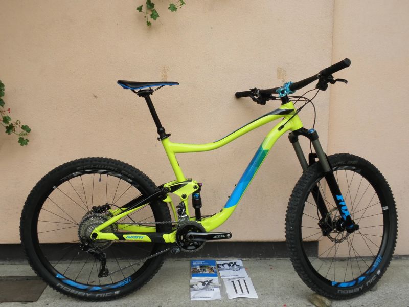 Minimálně jetý Giant Trance 2 LTD