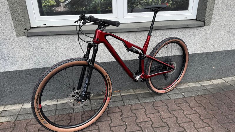 Nové Karbonové kolo Conway RLC FS 4.9