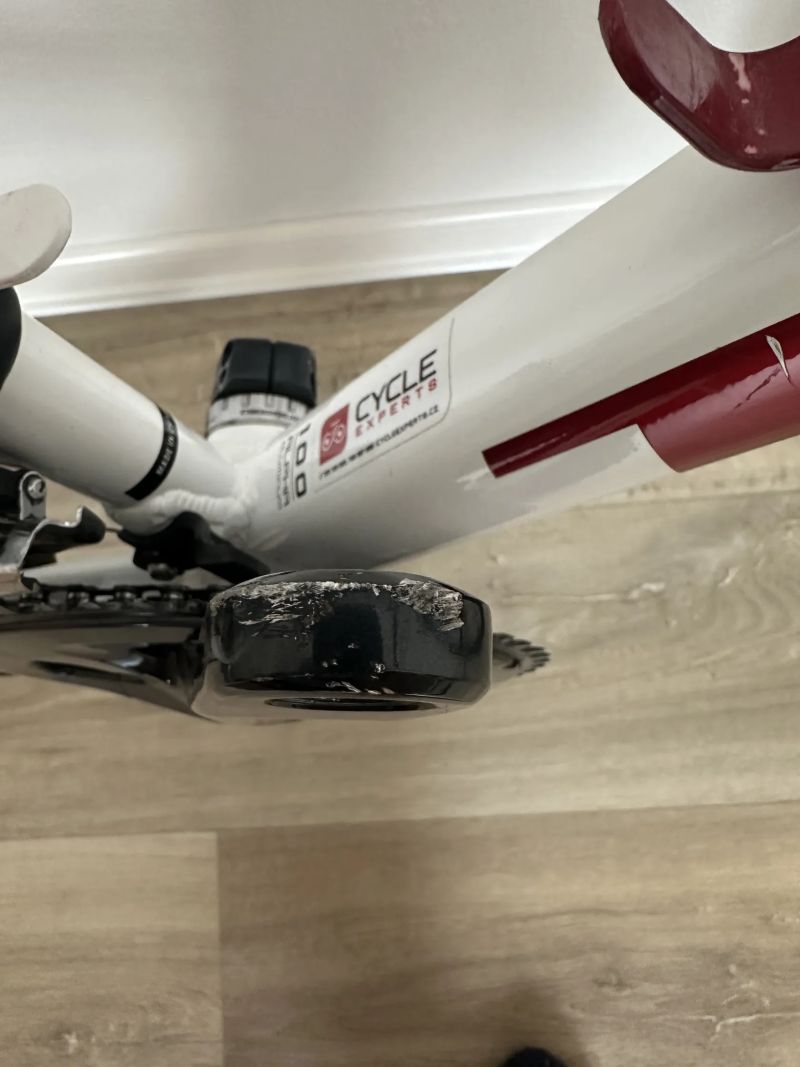 Trek Domane AL 3 Gen 3, senzor kadence, 3 sady kol