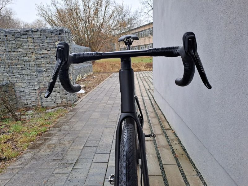 Twitter GRAVEL V3 - SRAM RIVAL 22