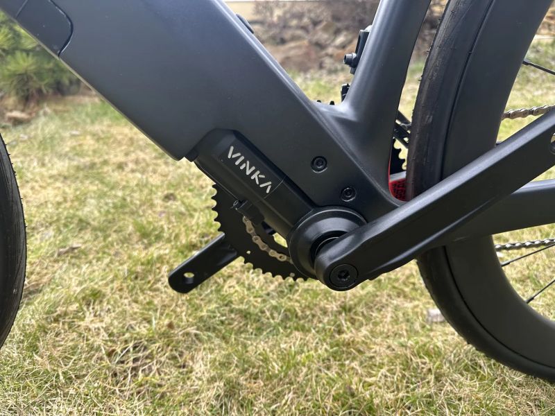 Krásné NOVÉ karbonové elektrokolo Benelli na Ultegra Di2