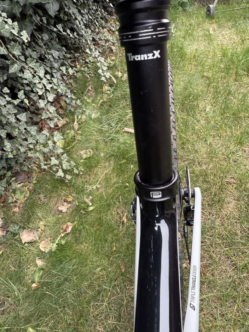 GT Gerade Carbon X ve velikosti M