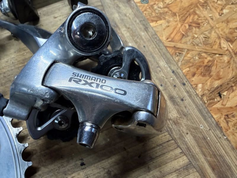 Silnicni sada Shimano RX-100