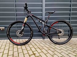 (29) Celoodpružené kolo Scott Genius