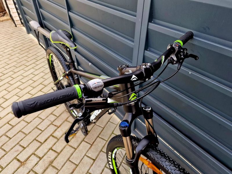 (35)Horské hliníkové kolo Merida Air 29"