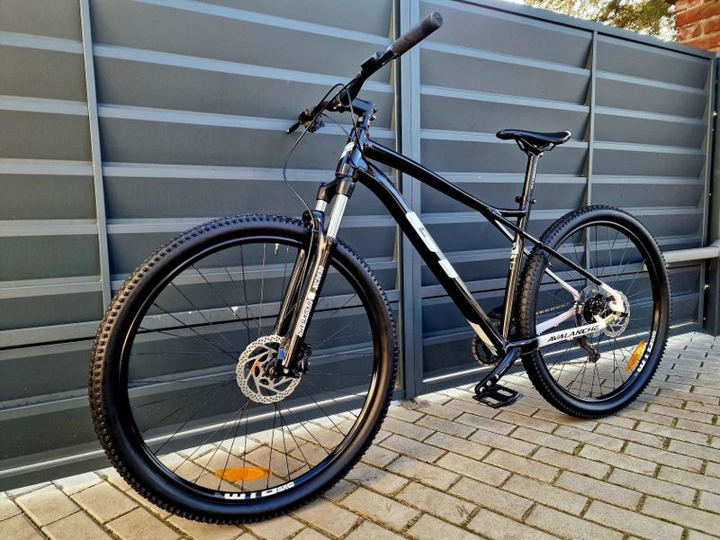 (36)Horské hliníkové kolo GT 29" 