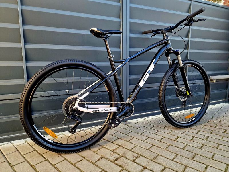 (36)Horské hliníkové kolo GT 29" 