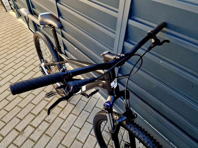 (36)Horské hliníkové kolo GT 29" 