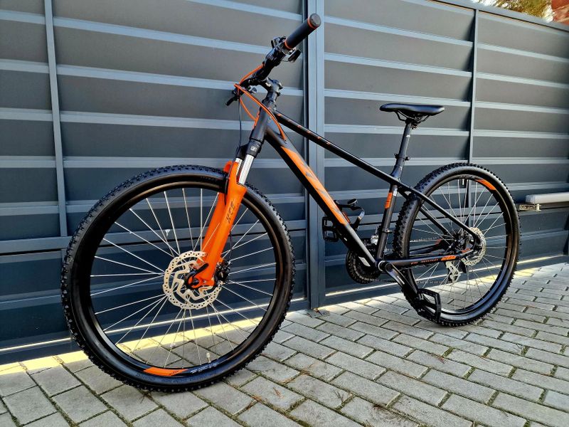 (38)Horské hliníkové kolo KTM 27,5"