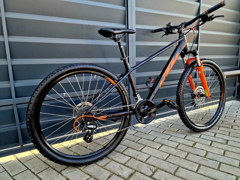 (38)Horské hliníkové kolo KTM 27,5"