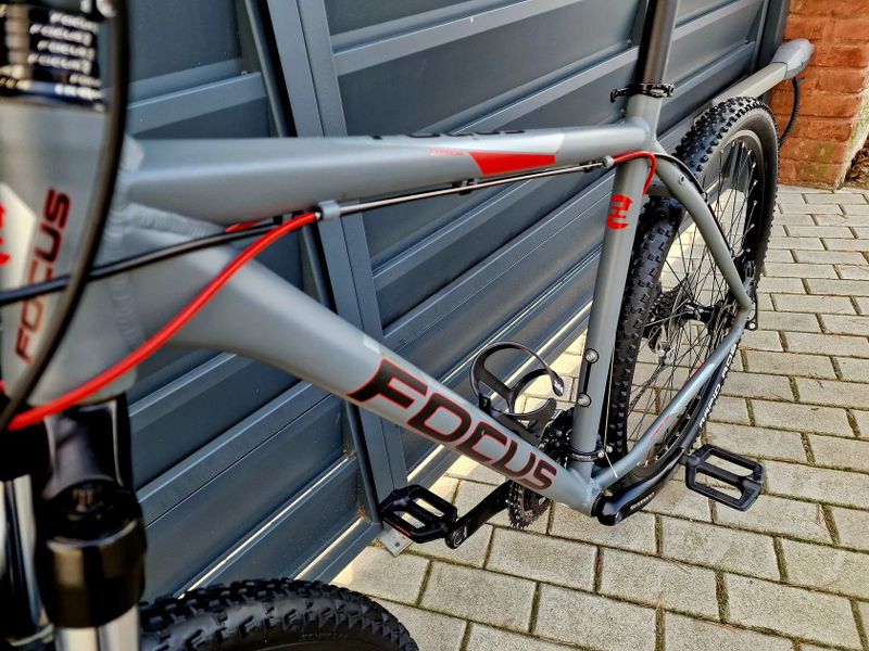 (39)Horské kolo Focus Air 29" 