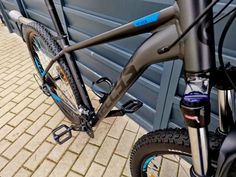 (44)Horské hliníkové kolo Kellys 29"