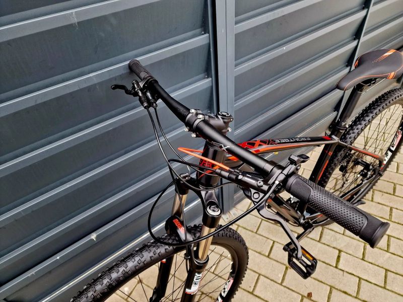 (46)Horské kolo 4Ever Air 29"