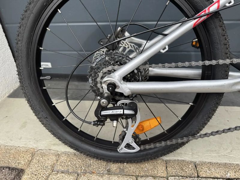 Amulet Youngster 20 - perfektní stav, téměř nejeté