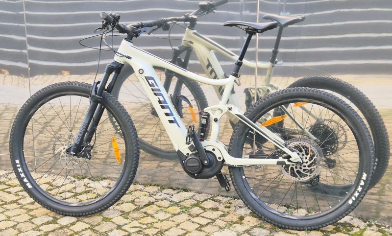 Giant STANCE E+1 29ER