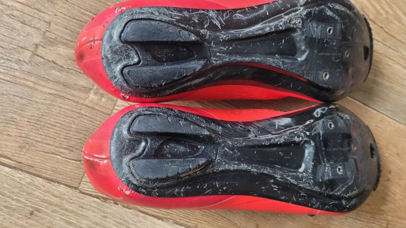 Silniční tretry Specialized Torch 3.0