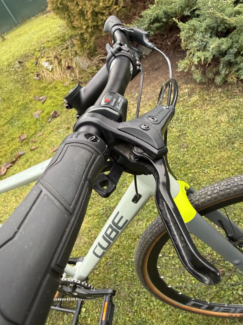 TOP GRAVEL BIKEPACKING kolo - rovná řídítka