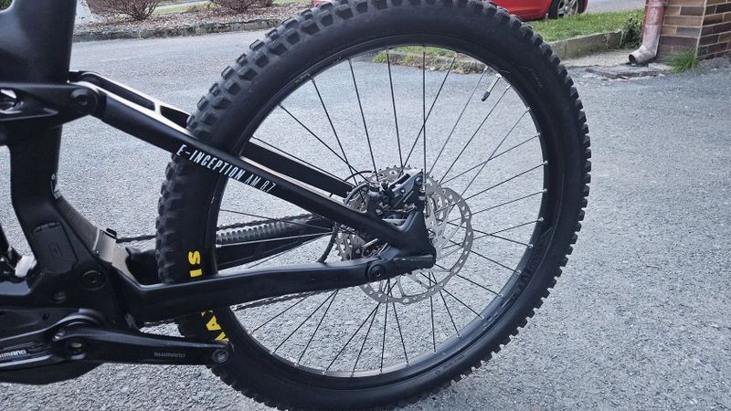 Elektrokolo Stevens celokarbon 