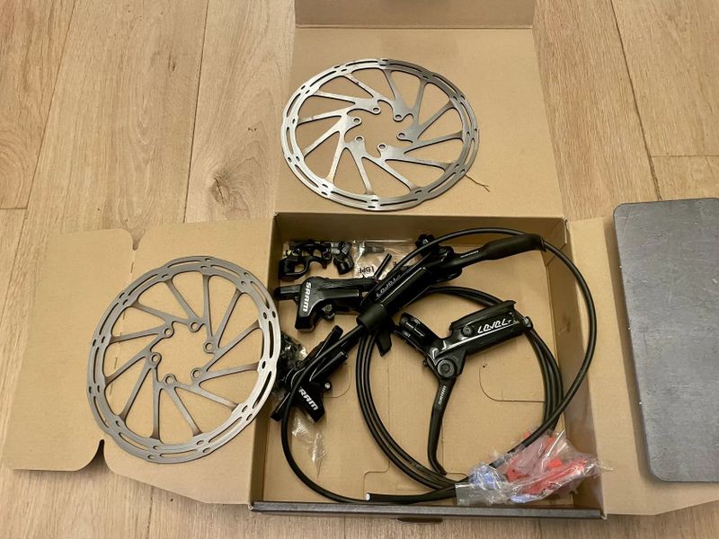 Hydraulické brzdy Sram Level T + kotouče