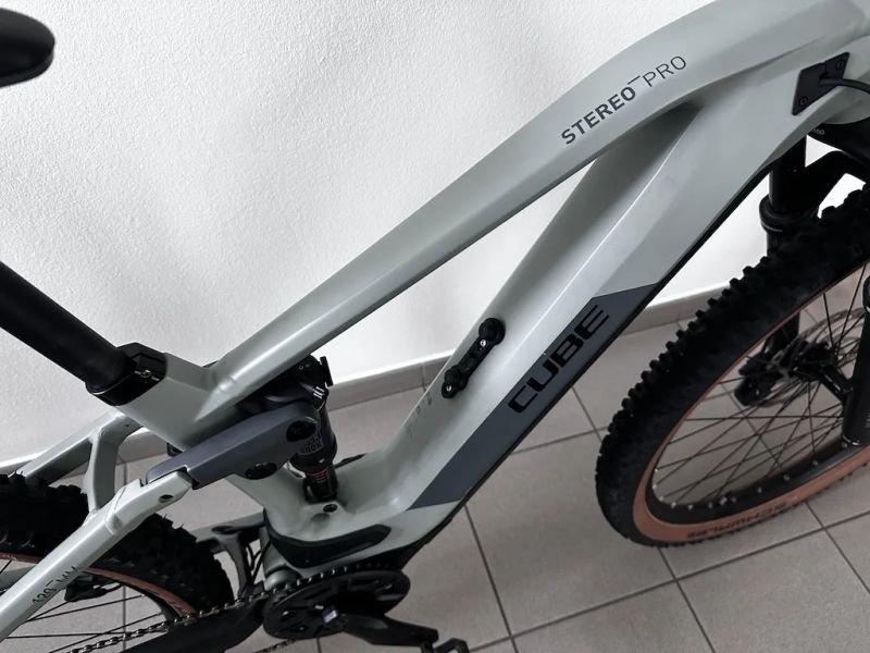 Cube Stereo Hybrid 120 PRO 500