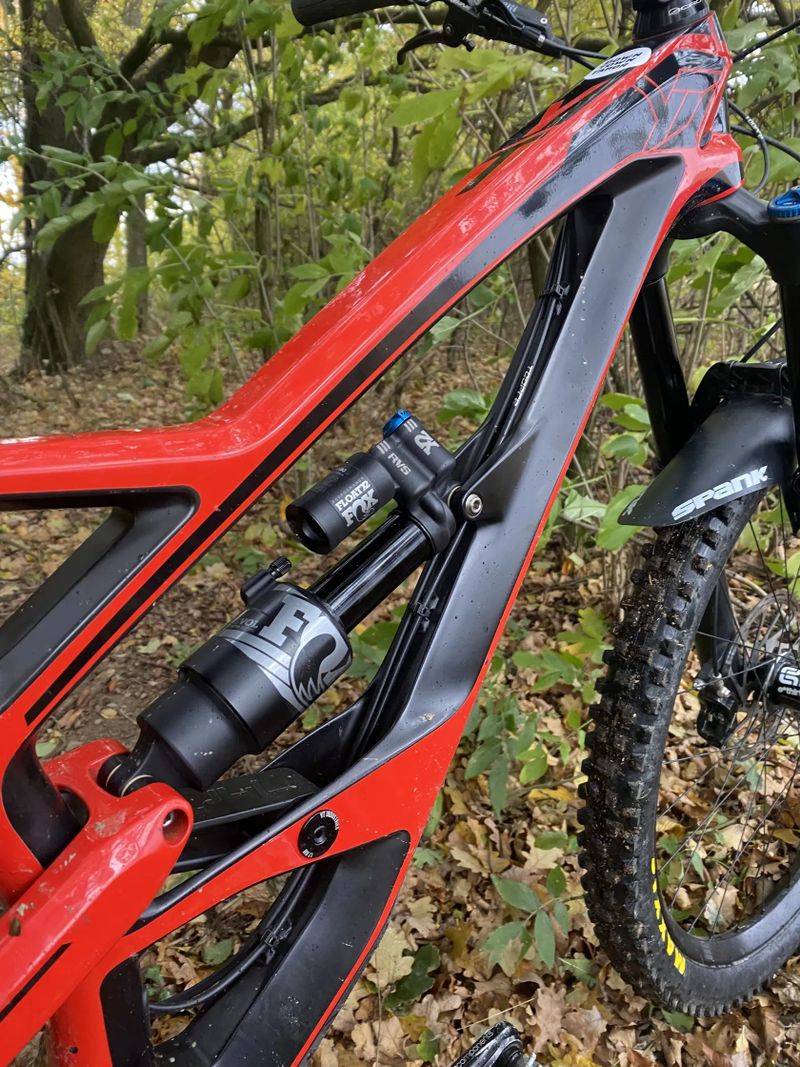 YT Industries Yt capra cf pro race 2017