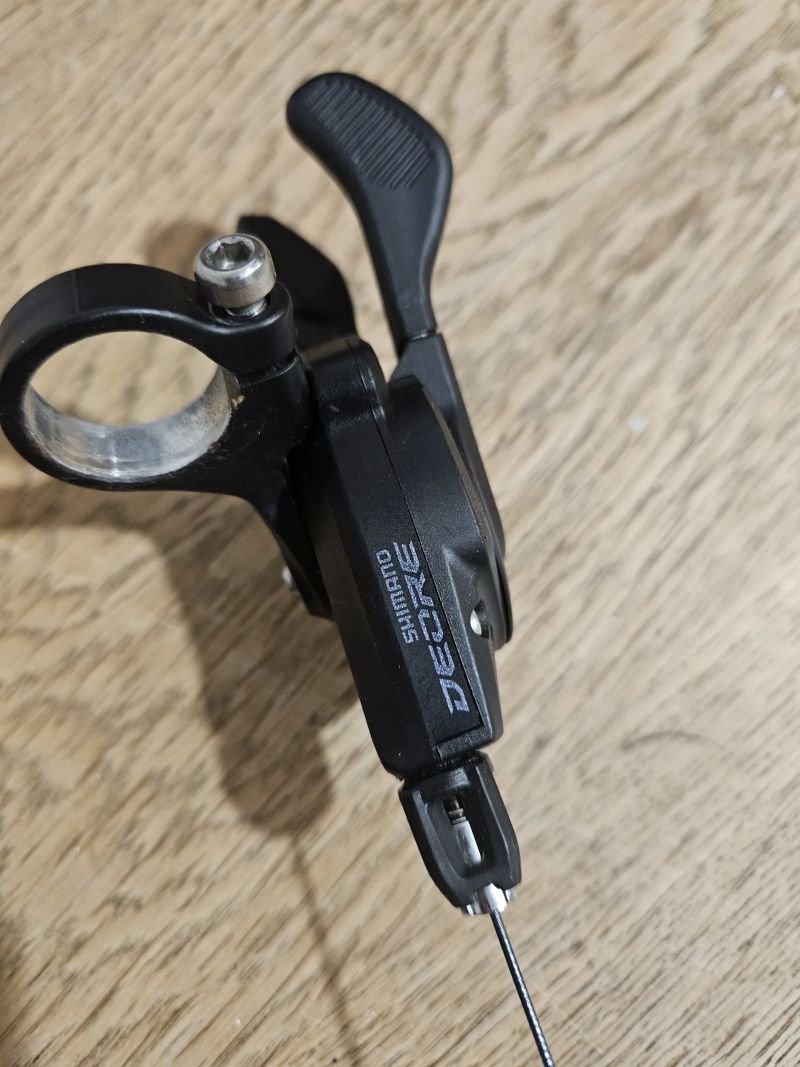 Shimano řadící páčka Deore, 12s