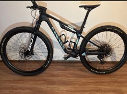 Canyon LUX WORLD CUP LTD CFR