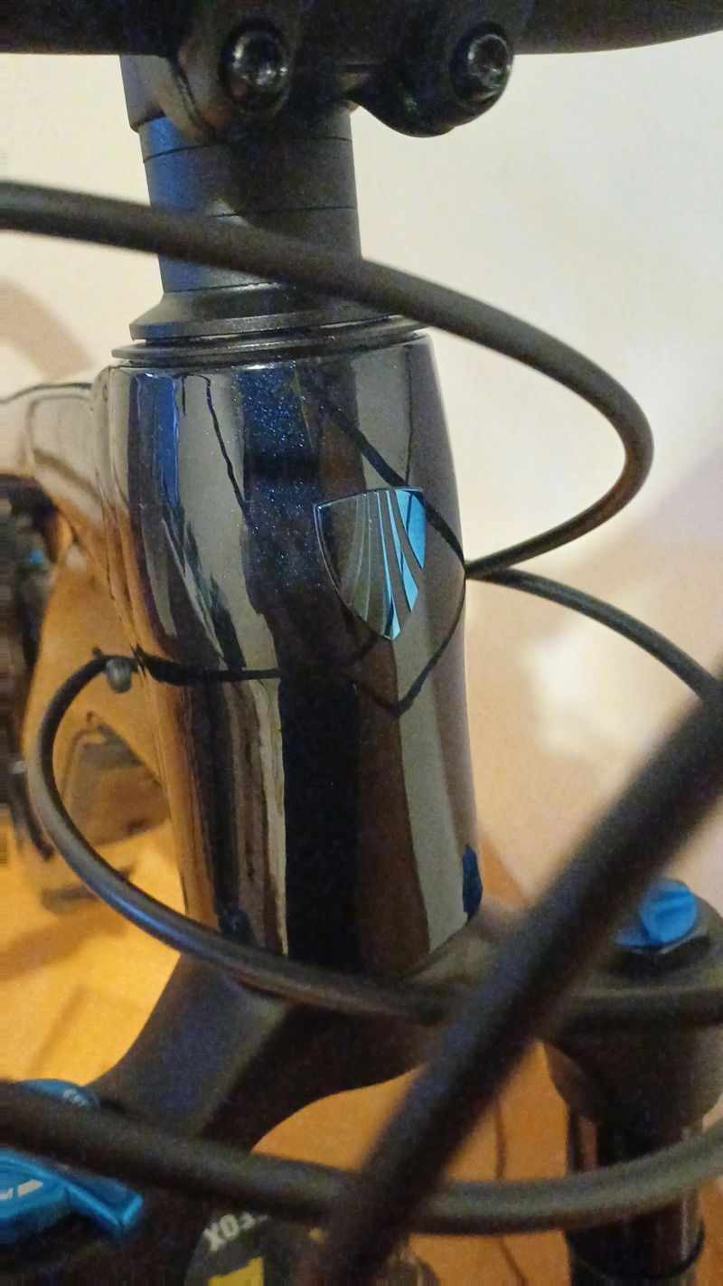 Nový Trek Trek slash 8 gen 6 (nesedí velikost)