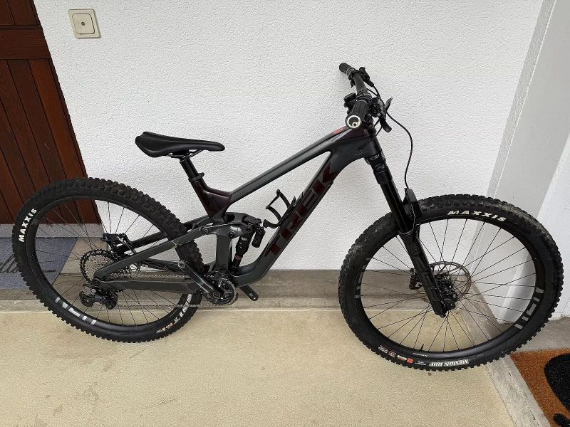 Trek Slash 9.8 M/L