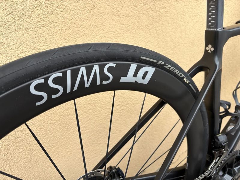 Colnago V4Rs UAE Emirates | 165-174cm 