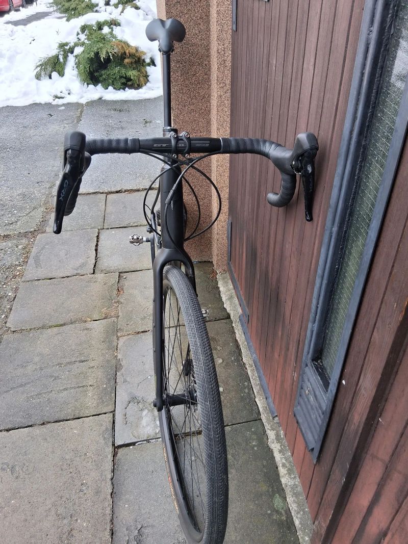 GT Grade carbon elite