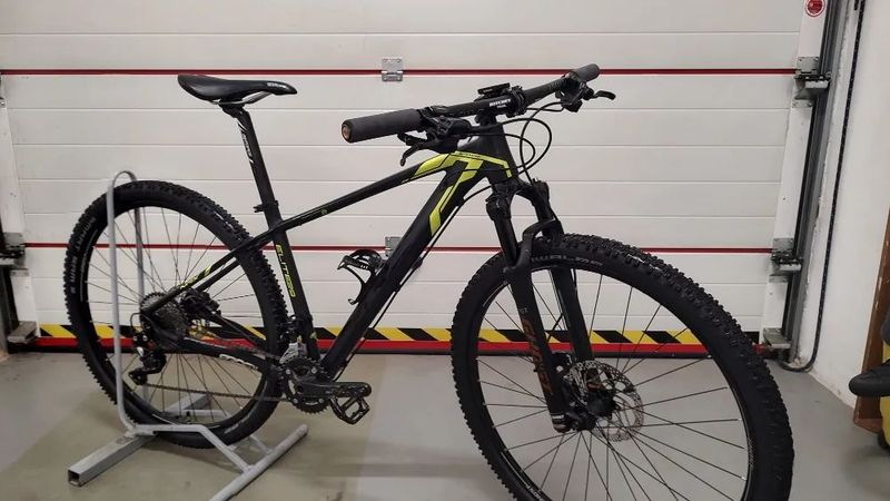 Prodám kolo 29" MRX X9 al Tapered Superlight 7005, velikost M 17" 