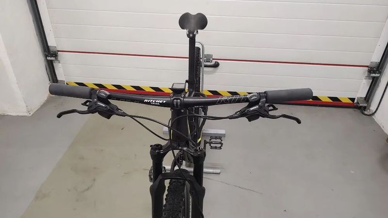 Prodám kolo 29" MRX X9 al Tapered Superlight 7005, velikost M 17" 