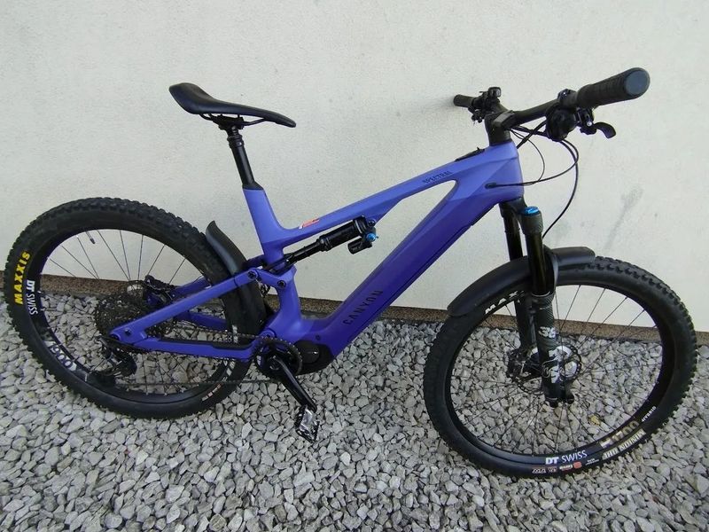 Canyon Spectral on CF 8