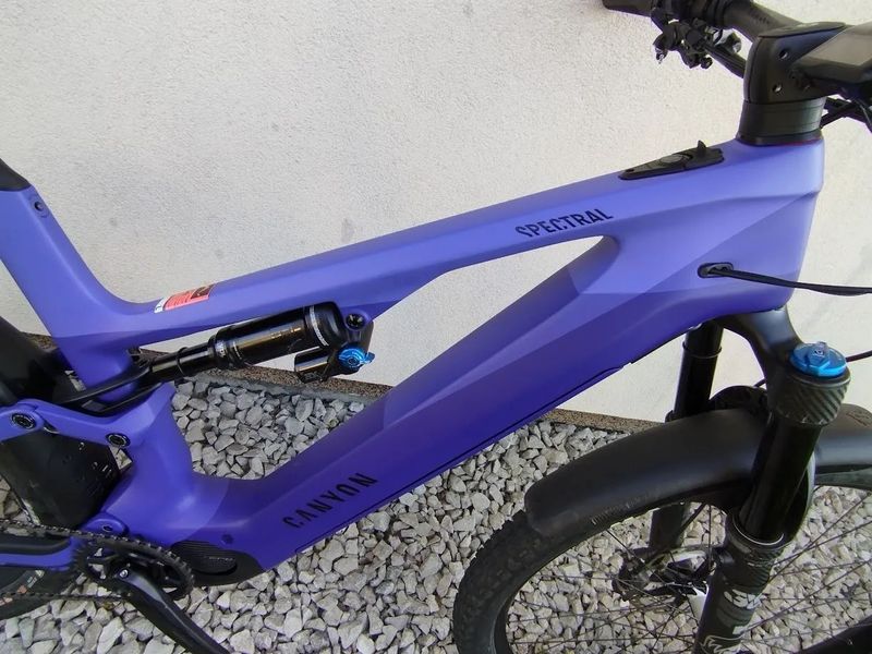 Canyon Spectral on CF 8