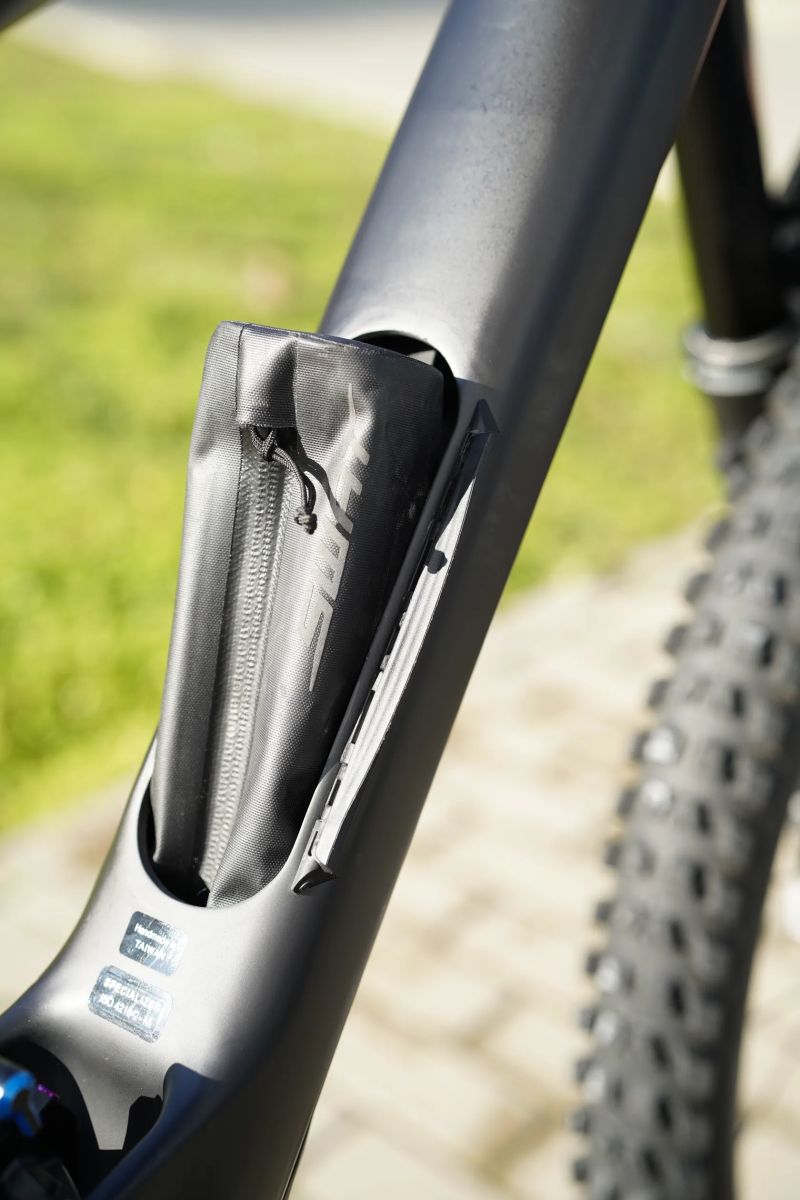 Specialized Enduro Expert vel. S4/L 2024, ASX, RockShox