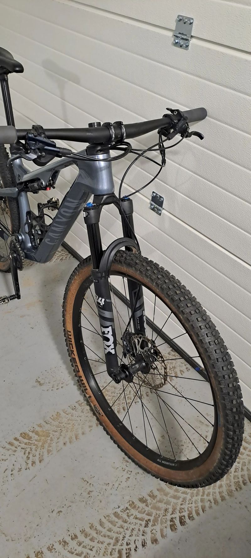 Canyon Lux trail CF6