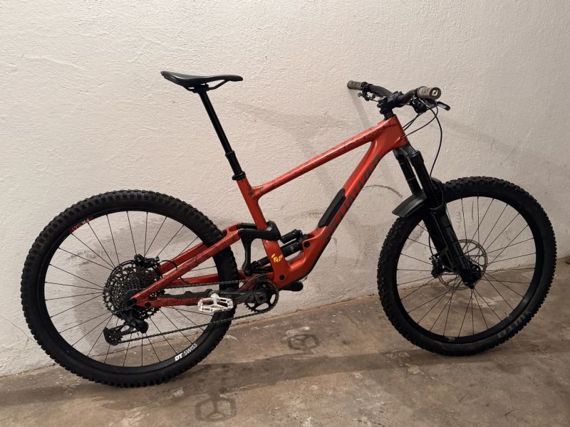 Specialized Enduro 2022 - velikost S4